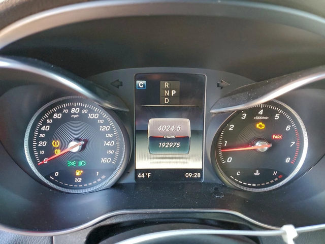 Mercedes-Benz GLC 300 4MATIC КРАЙНА ЦЕНА! BURMESTER/ПОДГРЕВИ/ПАНОРАМА - автомобили, коли, обяви за нови и употребявани 9