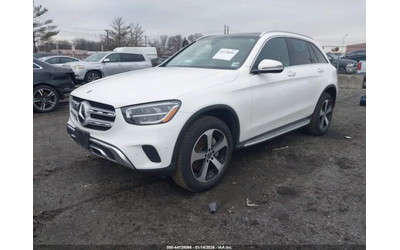 mercedes-benz-glc-300 - 0