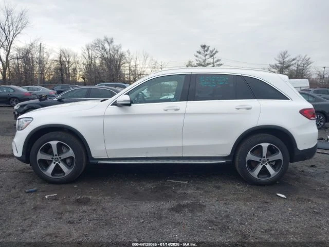 Mercedes-Benz GLC 300 4Matic - автомобили, коли, обяви за нови и употребявани 12
