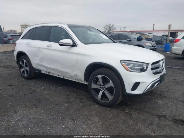 Mercedes-Benz GLC 300 4Matic - автомобили, коли, обяви за нови и употребявани 1