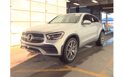 mercedes-benz-glc-300 - 0
