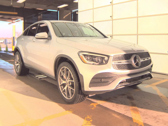 Mercedes-Benz GLC 300 AMG / TOP - автомобили, коли, обяви за нови и употребявани 3