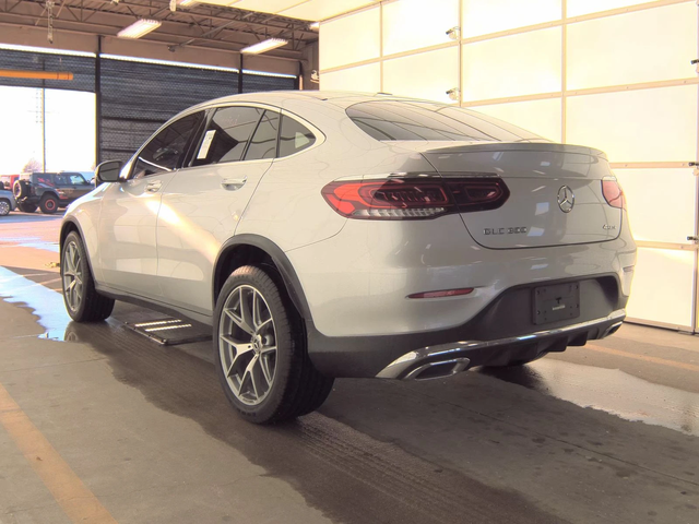 Mercedes-Benz GLC 300 AMG / TOP - автомобили, коли, обяви за нови и употребявани 7