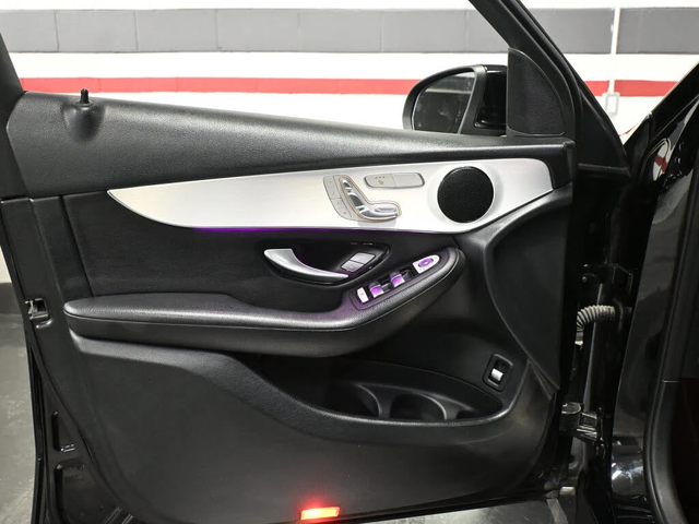 Mercedes-Benz GLC 300 4MATIC - автомобили, коли, обяви за нови и употребявани 15