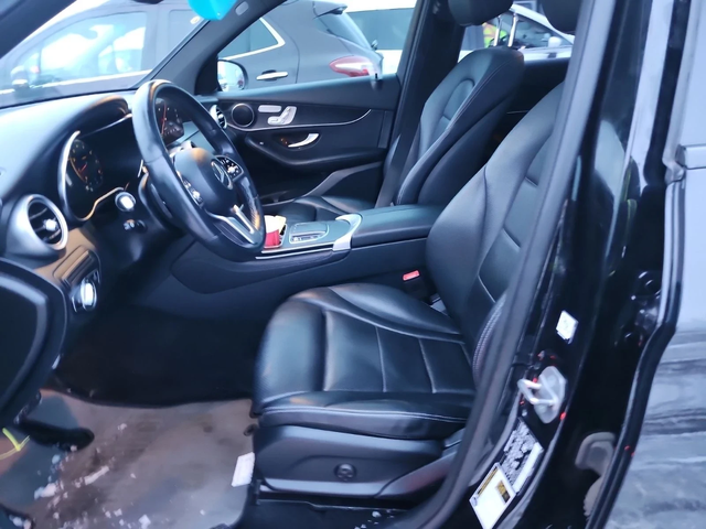 Mercedes-Benz GLC 300 AMG-line* 4Matic* Digital* Подгрев* Пано - автомобили, коли, обяви за нови и употребявани 4