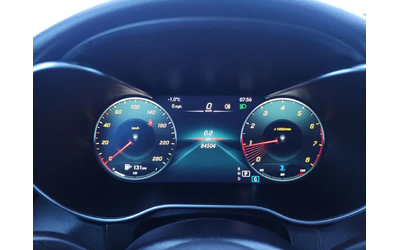 Mercedes-Benz GLC 300 AMG-line* 4Matic* Digital* Подгрев* Пано - автомобили, коли, обяви за нови и употребявани 6