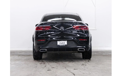 mercedes-benz-glc-300 - 2