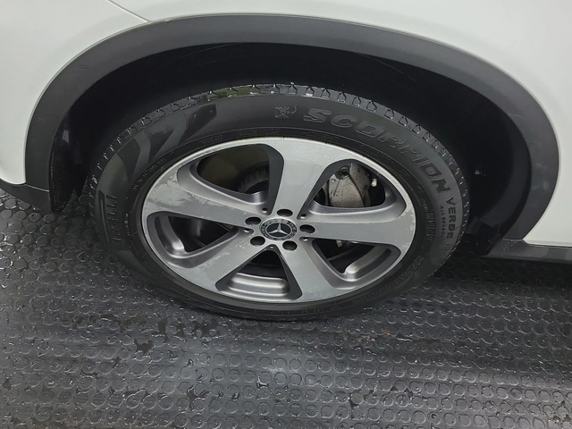 Mercedes-Benz GLC 300 С РЕГИСТРАЦИЯ & АВТО КРЕДИТ - автомобили, коли, обяви за нови и употребявани 6