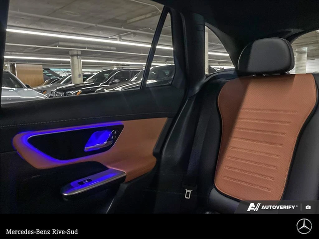 Mercedes-Benz GLC 300 4MATIC SUV, С РЕГИСТРАЦИЯ & АВТОКРЕДИТ - автомобили, коли, обяви за нови и употребявани 8