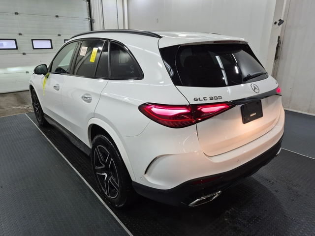 Mercedes-Benz GLC 300 AMG SPORTS PKG, С РЕГИСТРАЦИЯ & АВТОКРЕДИТ - автомобили, коли, обяви за нови и употребявани 2