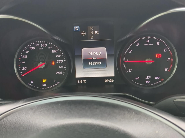 Mercedes-Benz GLC 300 С РЕГИСТРАЦИЯ & АВТО КРЕДИТ - автомобили, коли, обяви за нови и употребявани 9