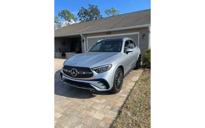 mercedes-benz-glc-300 - 0