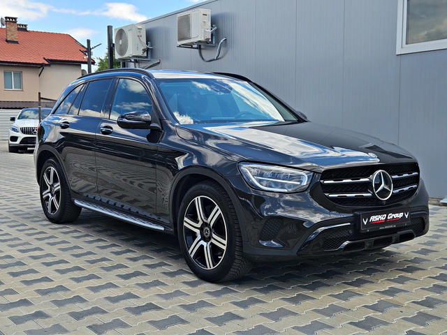 Mercedes-Benz GLC 300 AMG/GERMANY/DISTR//360CAMERA/ПОДГРEВ/AMBIENT/LIZIN - автомобили, коли, обяви за нови и употребявани 2