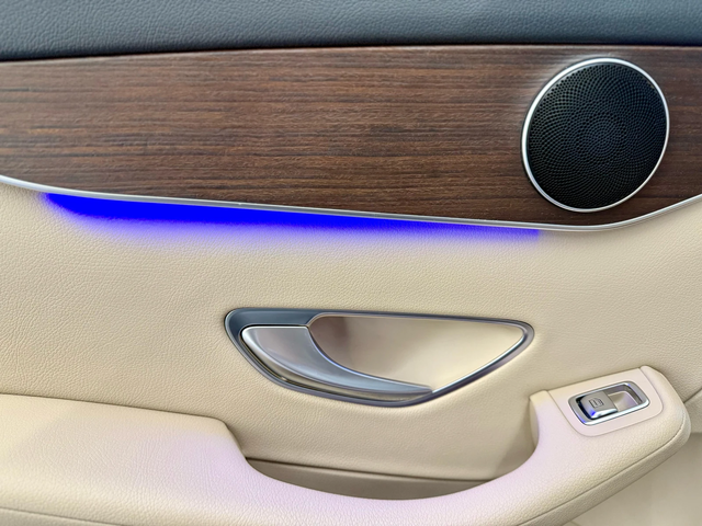 Mercedes-Benz GLC 300 Подгреви* Лизинг* FACE* Keyless - автомобили, коли, обяви за нови и употребявани 14