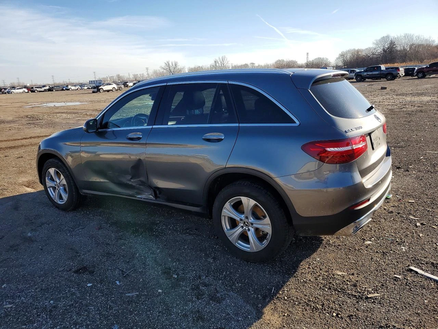 Mercedes-Benz GLC 300 4MATIC* BURMESTER* ПАНО* ПОДГРЕВ* КАМЕРА - автомобили, коли, обяви за нови и употребявани 3