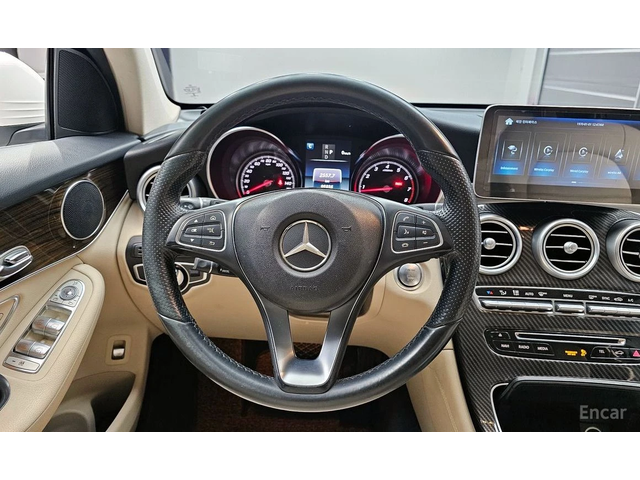 Mercedes-Benz GLC 300 КОЖА* ПАМЕТ* КАМЕРА* - автомобили, коли, обяви за нови и употребявани 12