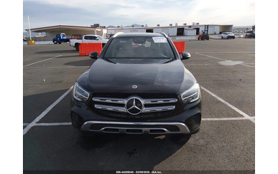 mercedes-benz-glc-300 - 2