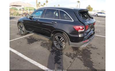 mercedes-benz-glc-300 - 3