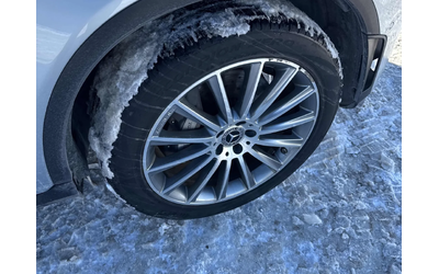 mercedes-benz-glc-300 - 5