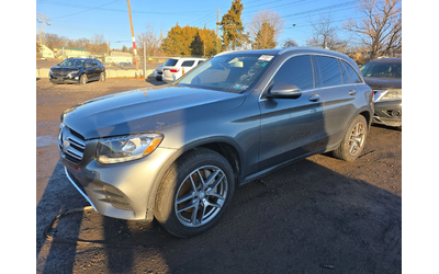 mercedes-benz-glc-300 - 0