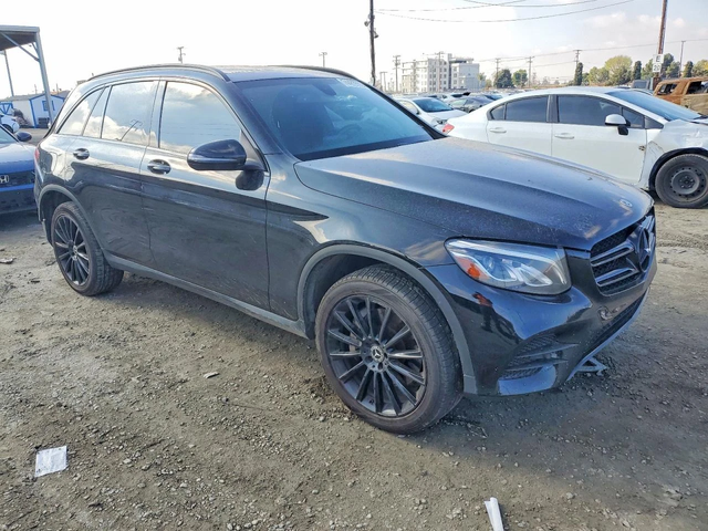 Mercedes-Benz GLC 300 4MATIC* AMG* BURMESTER* ПОДГРЕВ* ПАНО* КАМЕРА - автомобили, коли, обяви за нови и употребявани 0