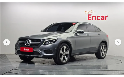 mercedes-benz-glc-300 - 0