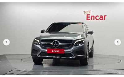 mercedes-benz-glc-300 - 1