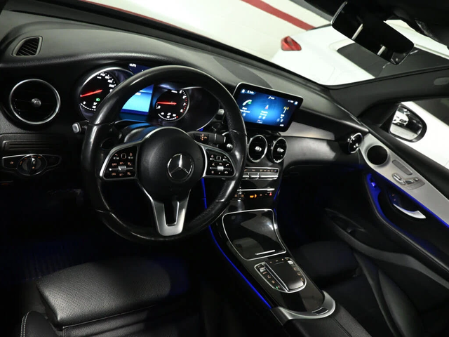 Mercedes-Benz GLC 300 SUV 4MATIC АвтоКредит  (ЦЕНА ДО БГ) - автомобили, коли, обяви за нови и употребявани 4