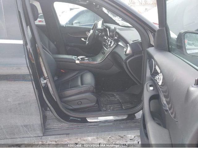 Mercedes-Benz GLC 300 4matic* Памет* Панорама - автомобили, коли, обяви за нови и употребявани 7