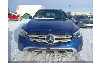 mercedes-benz-glc-300 - 1