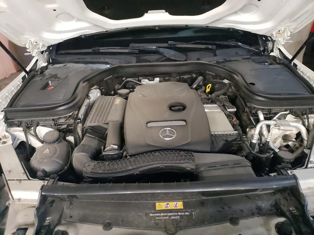 Mercedes-Benz GLC 300 4matic - автомобили, коли, обяви за нови и употребявани 11