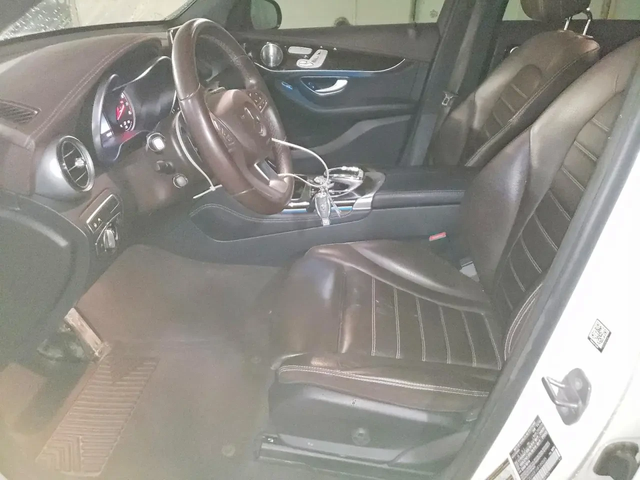 Mercedes-Benz GLC 300 4matic - автомобили, коли, обяви за нови и употребявани 6