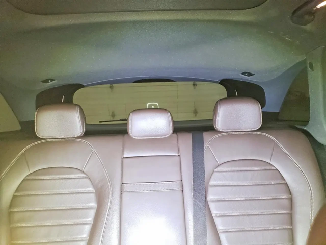 Mercedes-Benz GLC 300 4matic - автомобили, коли, обяви за нови и употребявани 8