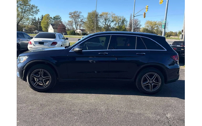 mercedes-benz-glc-300 - 2