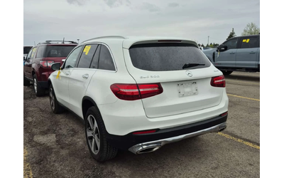 mercedes-benz-glc-300 - 3