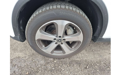 mercedes-benz-glc-300 - 5