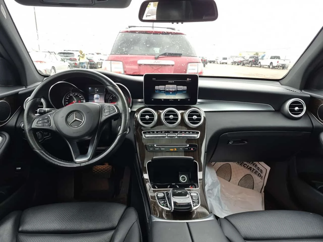 Mercedes-Benz GLC 300 * CARFAX * 2 КЛЮЧА * ПАНОРАМА * ПОДГРЕВИ * - автомобили, коли, обяви за нови и употребявани 9