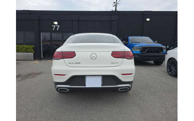 mercedes-benz-glc-300 - 4