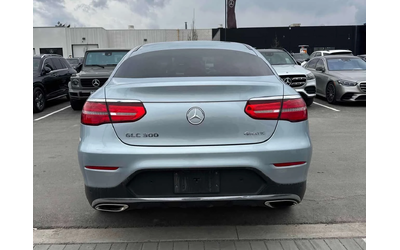 mercedes-benz-glc-300 - 4