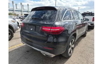 mercedes-benz-glc-300 - 2