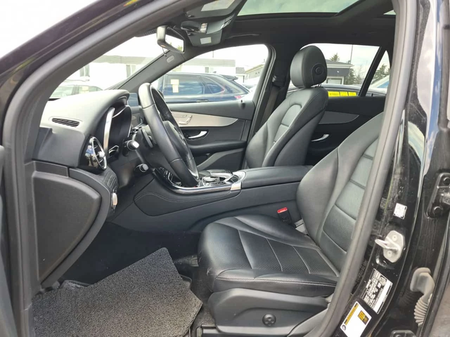 Mercedes-Benz GLC 300 ПОДГРЕВИ * ПАНО * KEYLESS * CARFAX - автомобили, коли, обяви за нови и употребявани 4