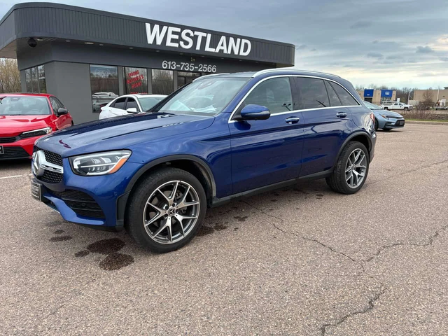 Mercedes-Benz GLC 300 ПОДГРЕВИ * ПАНО * KEYLESS * CARFAX - автомобили, коли, обяви за нови и употребявани 0