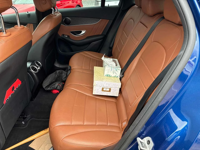 Mercedes-Benz GLC 300 ПОДГРЕВИ * ПАНО * KEYLESS * CARFAX - автомобили, коли, обяви за нови и употребявани 16