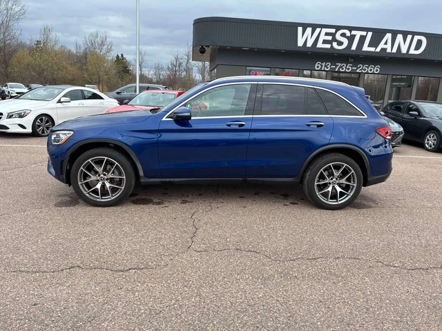 Mercedes-Benz GLC 300 ПОДГРЕВИ * ПАНО * KEYLESS * CARFAX - автомобили, коли, обяви за нови и употребявани 1