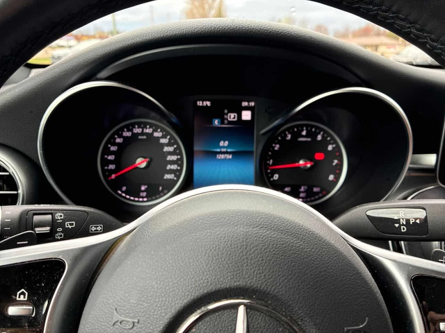 Mercedes-Benz GLC 300 ПОДГРЕВИ * ПАНО * KEYLESS * CARFAX - автомобили, коли, обяви за нови и употребявани 7