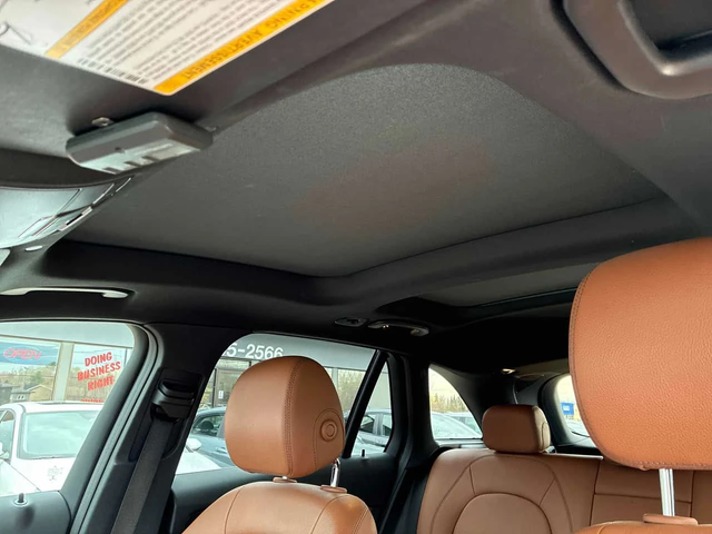 Mercedes-Benz GLC 300 ПОДГРЕВИ * ПАНО * KEYLESS * CARFAX - автомобили, коли, обяви за нови и употребявани 9