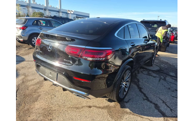 mercedes-benz-glc-300 - 2