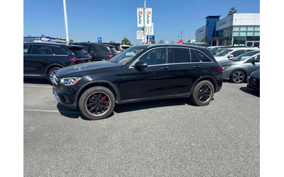 mercedes-benz-glc-300 - 1