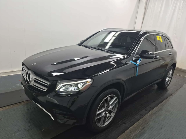 Mercedes-Benz GLC 300 AMG Line * Без инциденти * CARFAX * - автомобили, коли, обяви за нови и употребявани 0