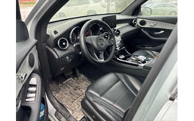 mercedes-benz-glc-300 - 4